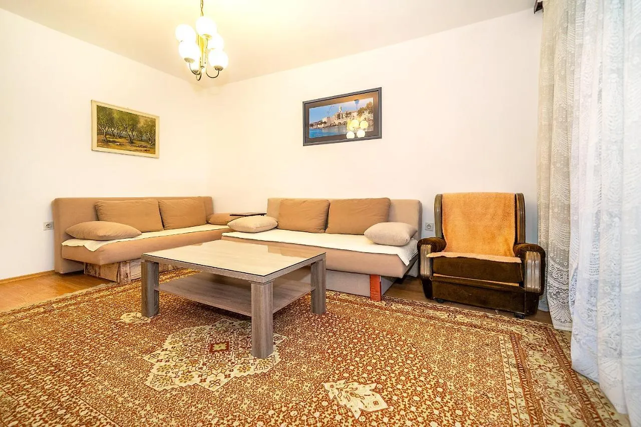 Apartments Jurina 2 Krk Island كرك